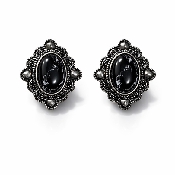 Vintage Jewelry - ⚜️ Vintage Black Ornate Stud Earrings | Gothic Style
